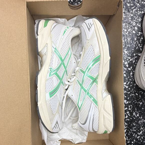 ASICS Shoes - ASICS GEL-1130 White Malachite Green Womens Athletic Sneakers 1202A164-114